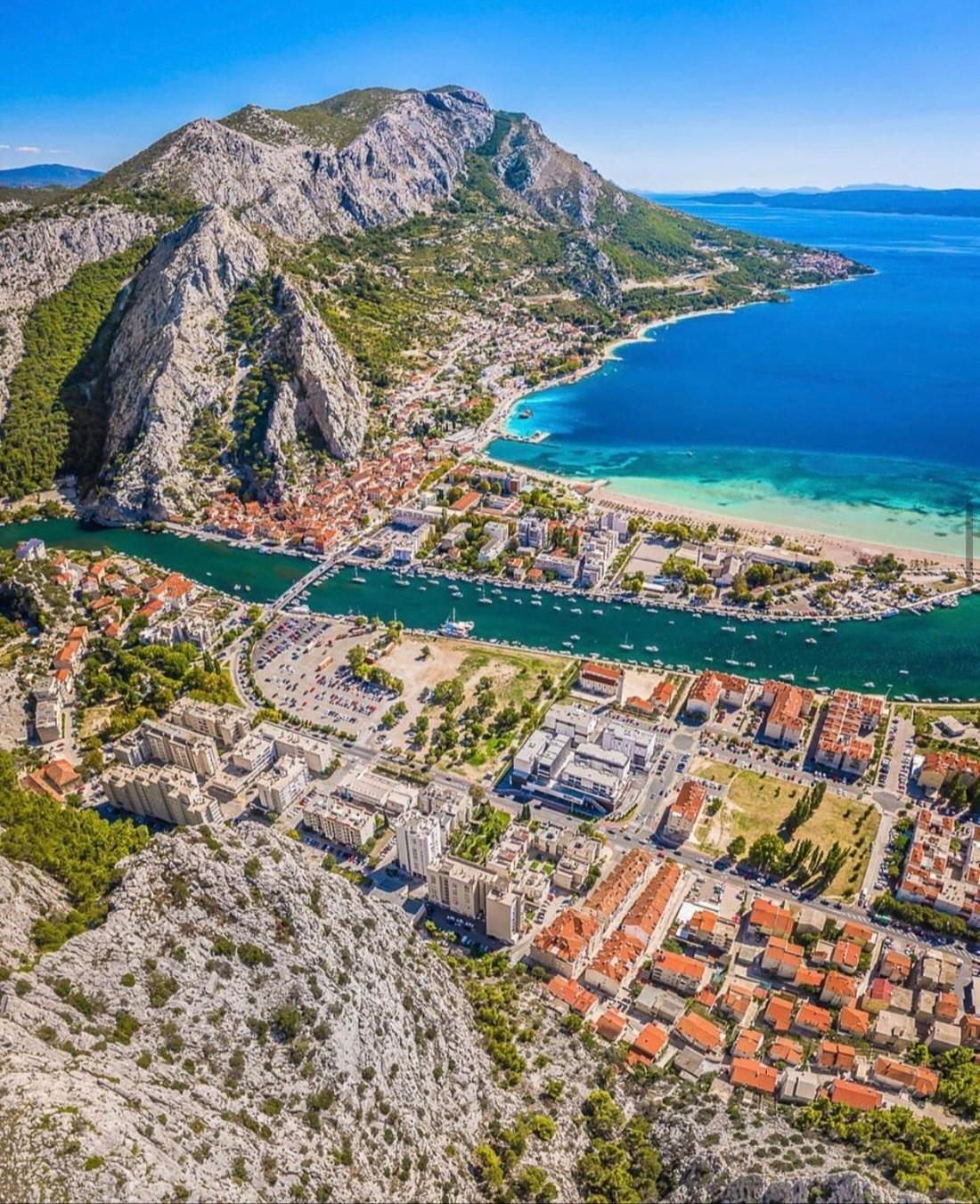 Apartmani Branko Vojnovic Omis Ruang foto