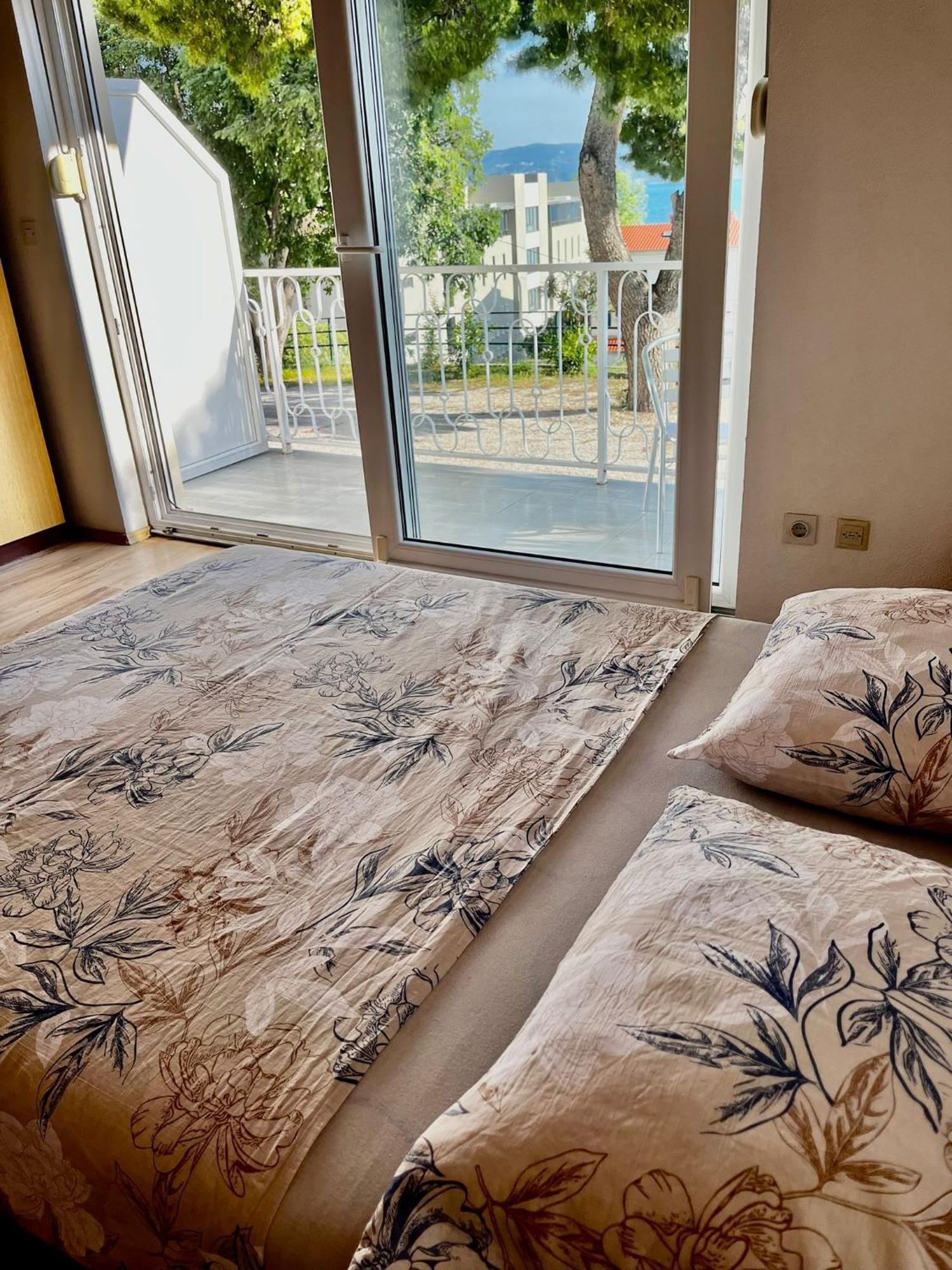 Apartmani Branko Vojnovic Omis Ruang foto